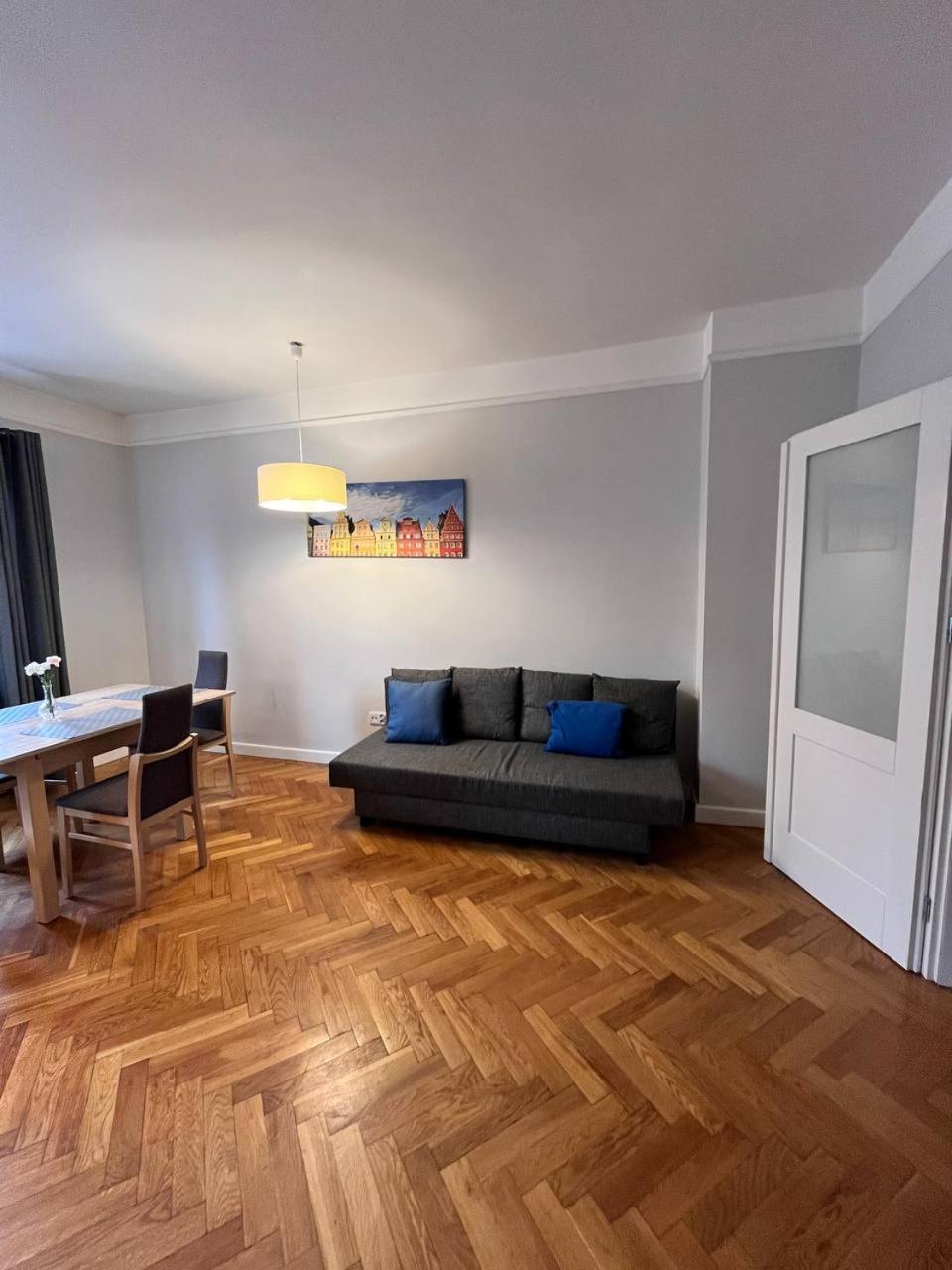 Z Apartment On Town Hall - Rynek Ratusz - 2 Rooms 브로츠와프 외부 사진